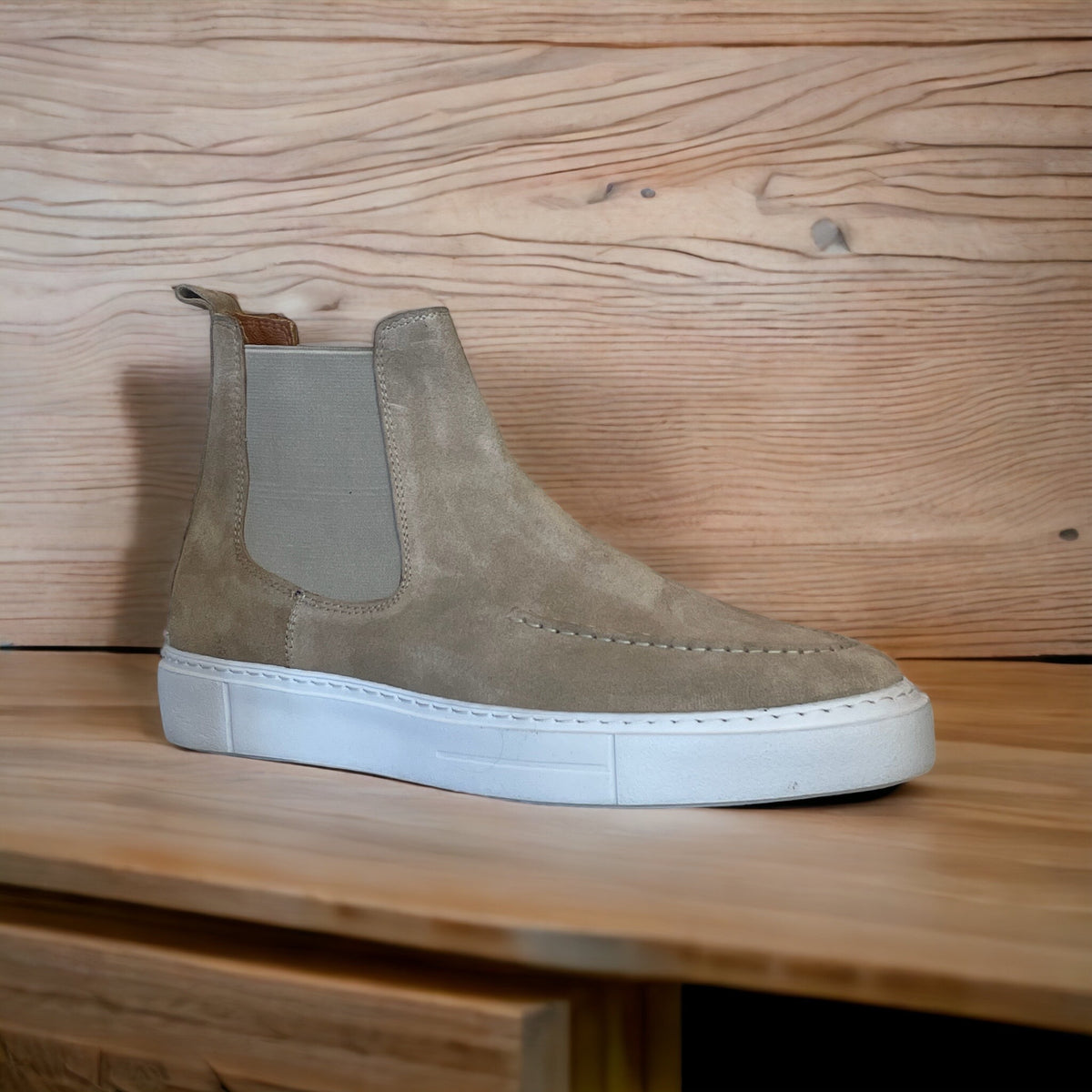 Common projects chelsea boots sales sneaker