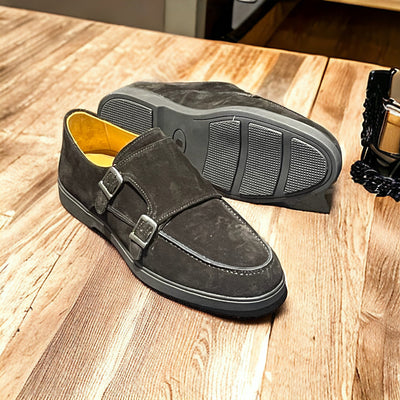 Pisa Monk Black